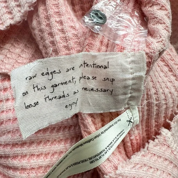 SOLD ❗️Free People Colt Waffle Knit Thermal Long Sleeve Raw Hem Top NWT Size M - Picture 11 of 12